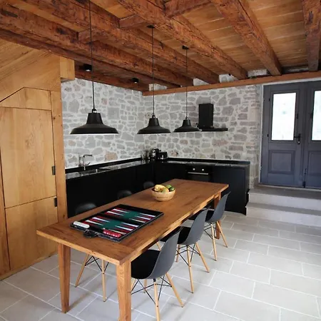 Kuk Otel Bol