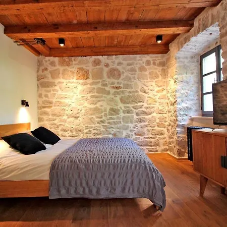 Otel Kuk